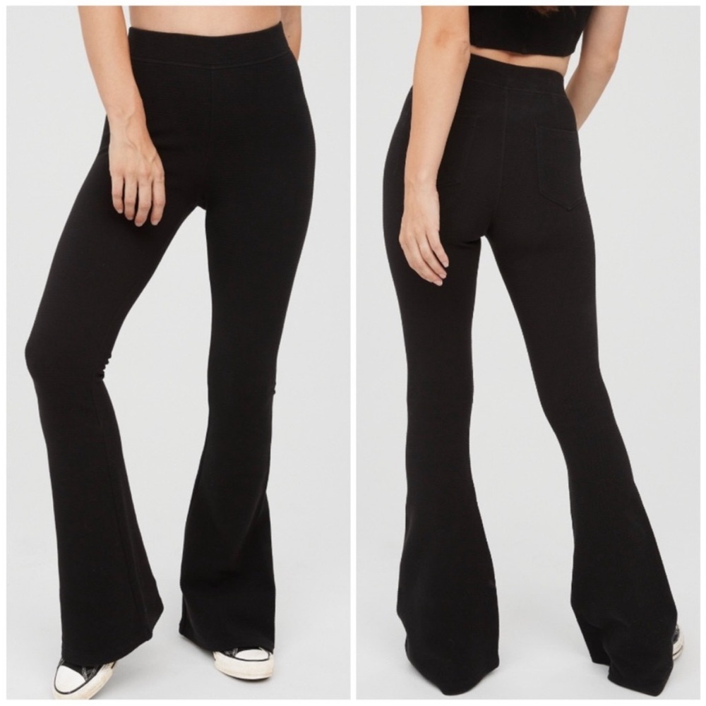 NWT Offline by Aerie Party Favor High Waist Flare Pull-on Pants. Size XS.